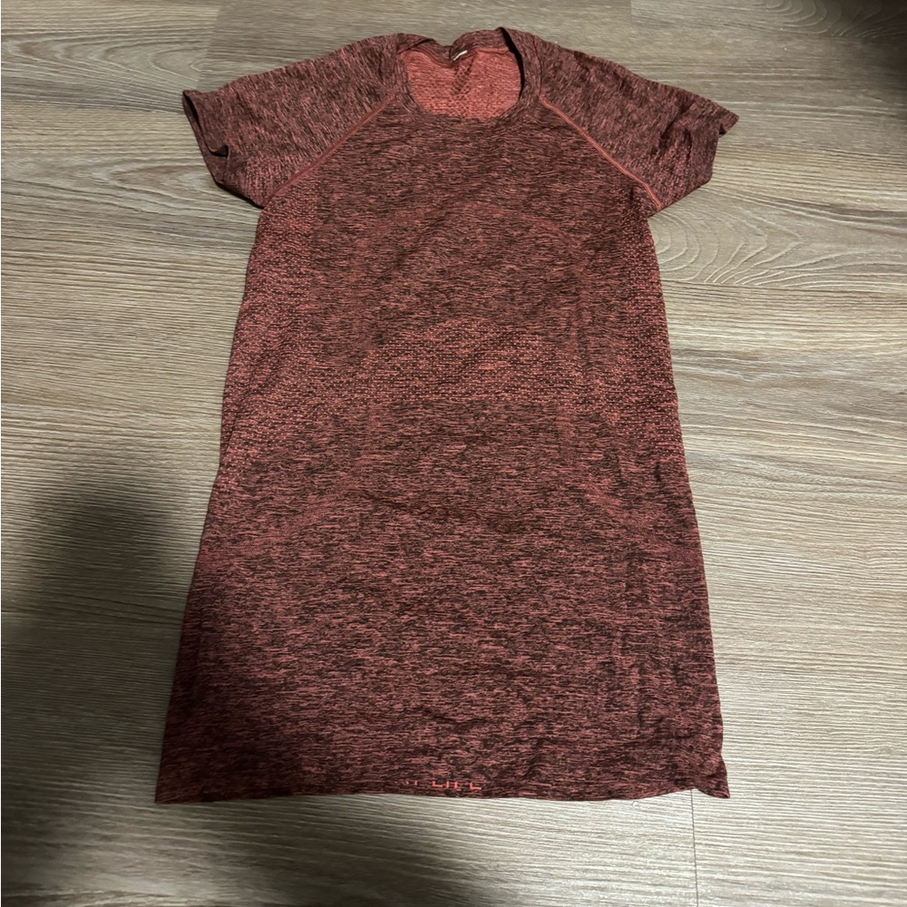 Lululemon Swiftly tech shirt bundle